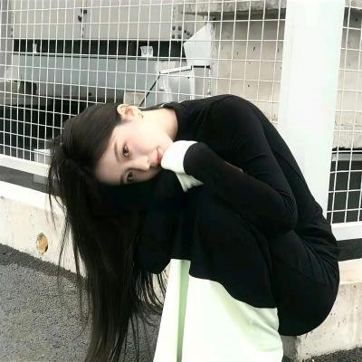 药屋少女的呢喃封面